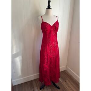 Vintage 90's Victoria's Secret Gold Label Red Slip Size S